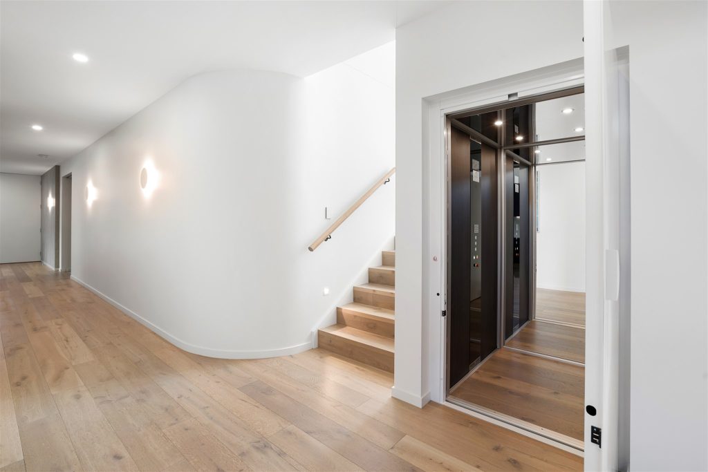 Custom HLB Elevator, Black Rock