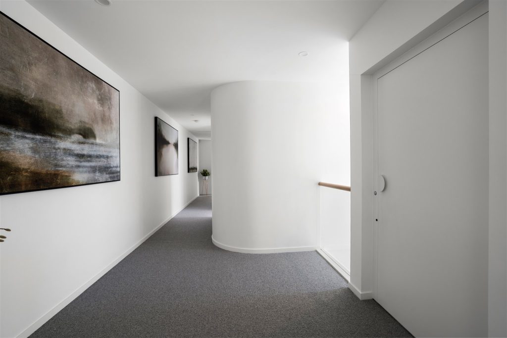 Custom HLB Elevator, Black Rock Custom HLB Elevator, Black Rock