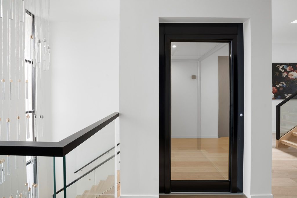 Custom HLB Elevator, Doncaster Custom HLB Elevator, Doncaster